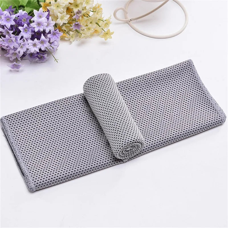 Cooling Towel Instant Relief Microfiber Cool Towels Chilling Neck Wrap Ice Cold Rags for Sports Fitness Camping Cycling Hiking