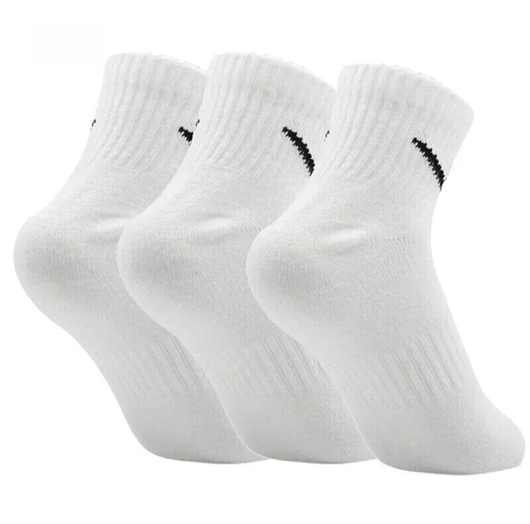 Nike Everyday Lightweight Crew Unisex Athletic Socks for Men