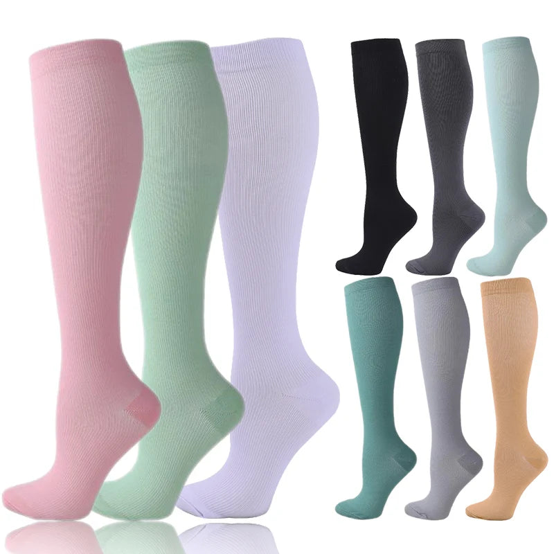 Unisex Compression Sports Socks for Hiking, Running & Training - High-Performance Elastic Support