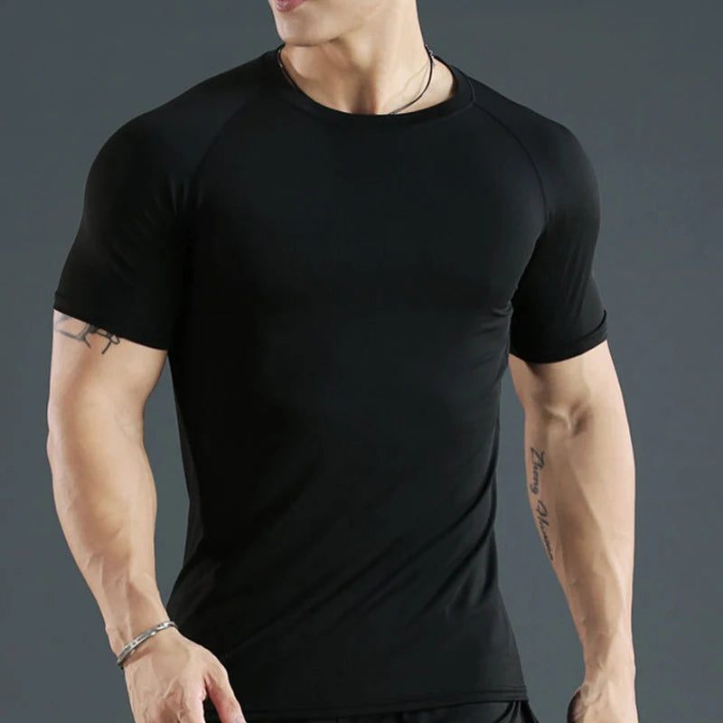 Men's compression running T-shirt fitness tight short sleeved T-shirt